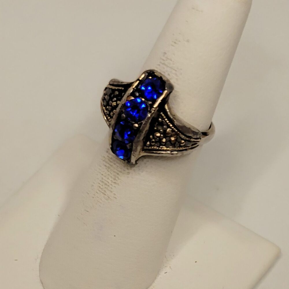 Adjustable Ring - Picture 3 of 9